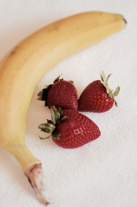 Smoothie de printemps fraise banane menthe